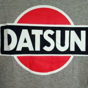 Vintage Datsun grey logo tshirt - L